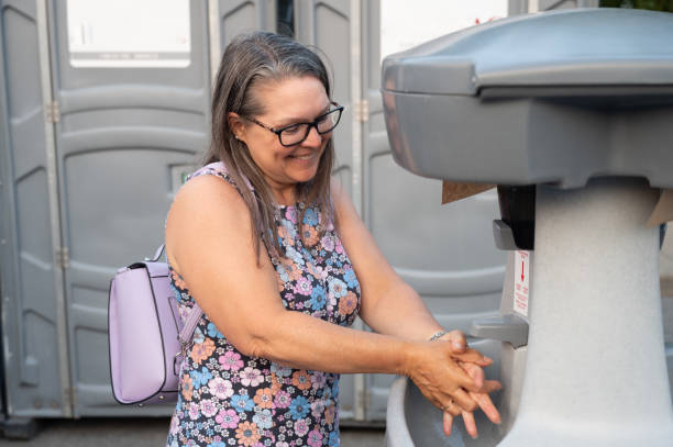 Best Best portable toilet rental  in Hartwell, GA